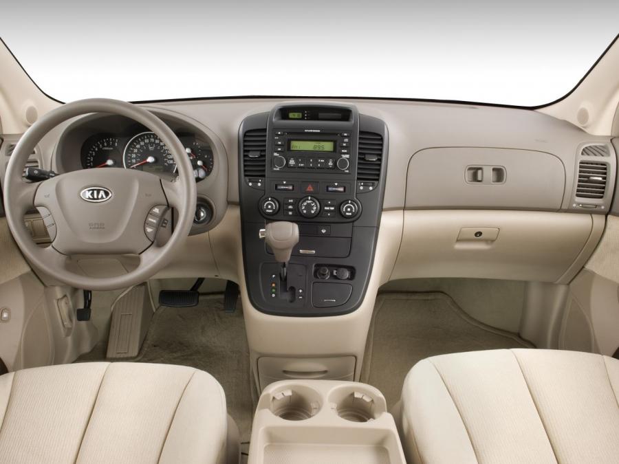  Kia Sedona LWB 2006 года  (фото 6 из 20)
